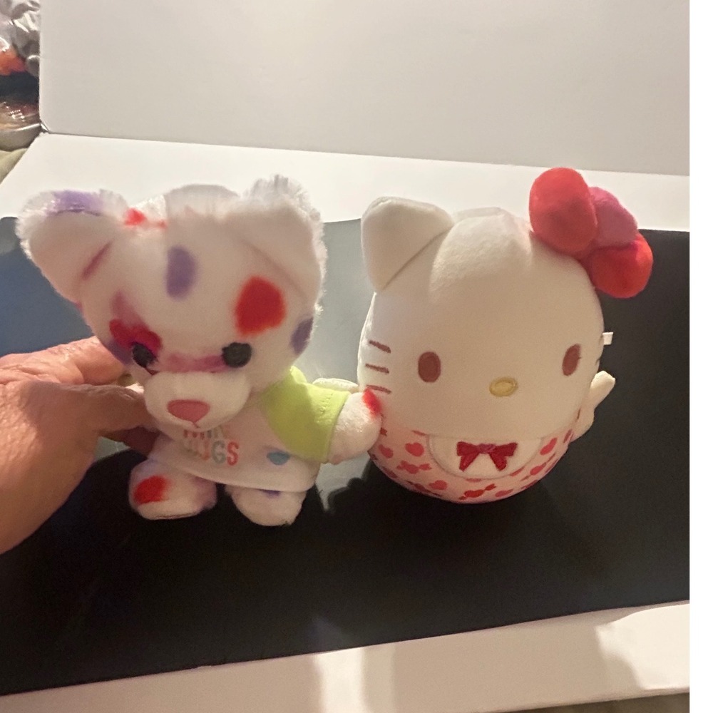 Sanrio Hello Kitty Squishmallow & Build-A-Bear Mini Hugs Teddy Bear Plush Bundle - Picture 1 of 5